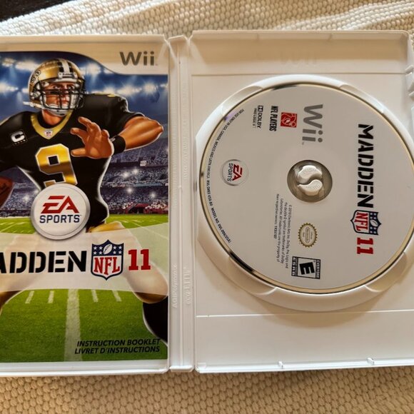Nintendo Wii Madden NFL 11 - Picture 3 of 4